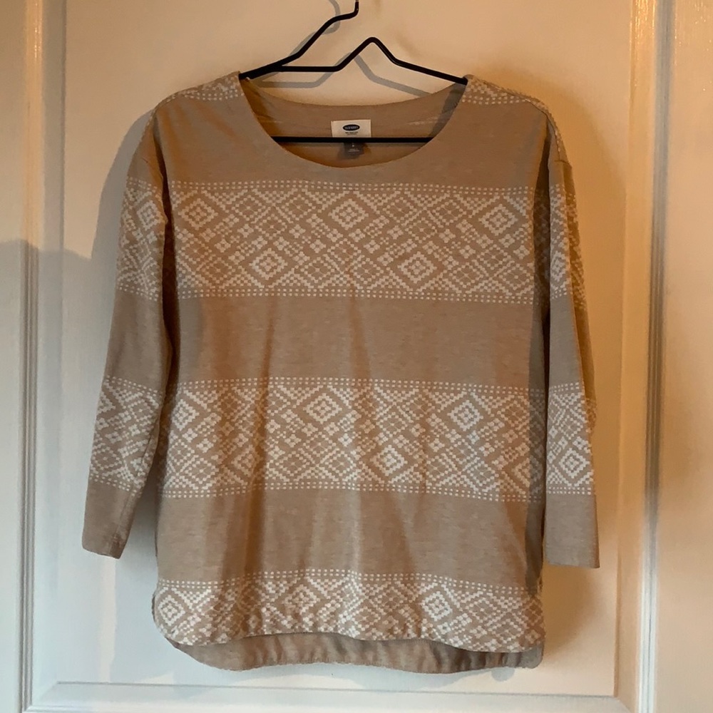Old Navy Quarter Length Sleeve Top